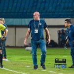 Pelatih persib bojan hodak