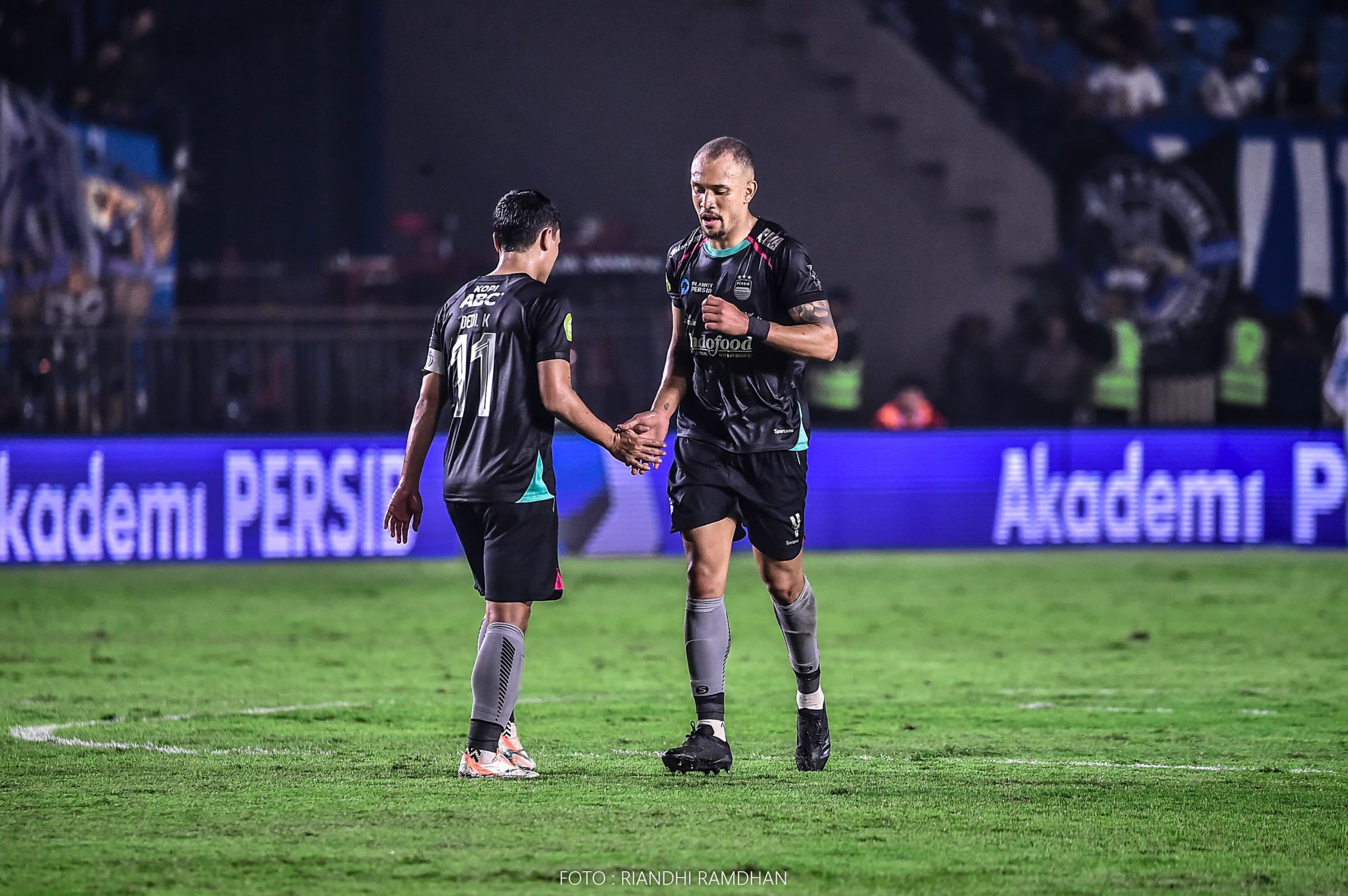 Gustavo Franca Dibuat Terkesan Oleh Bobotoh