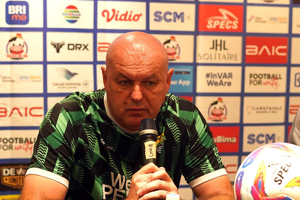 Siap Hadapi Laga Sulit, Bojan Hodak: Dewa United Berbeda Dengan Musim Lalu