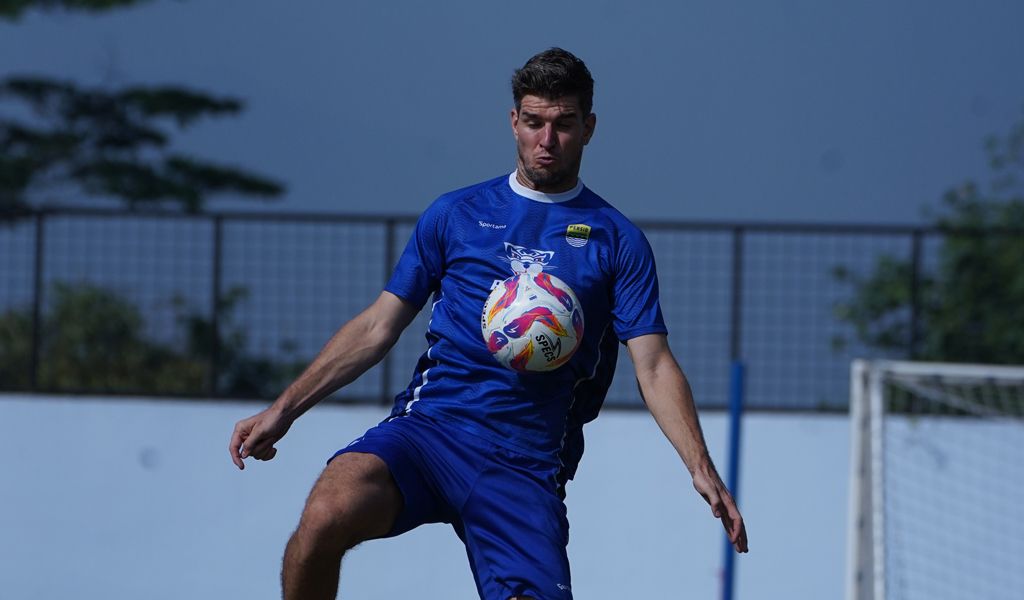 Belum 100%, Nick Kuipers Maksimalkan Persiapan Jelang Pertandingan