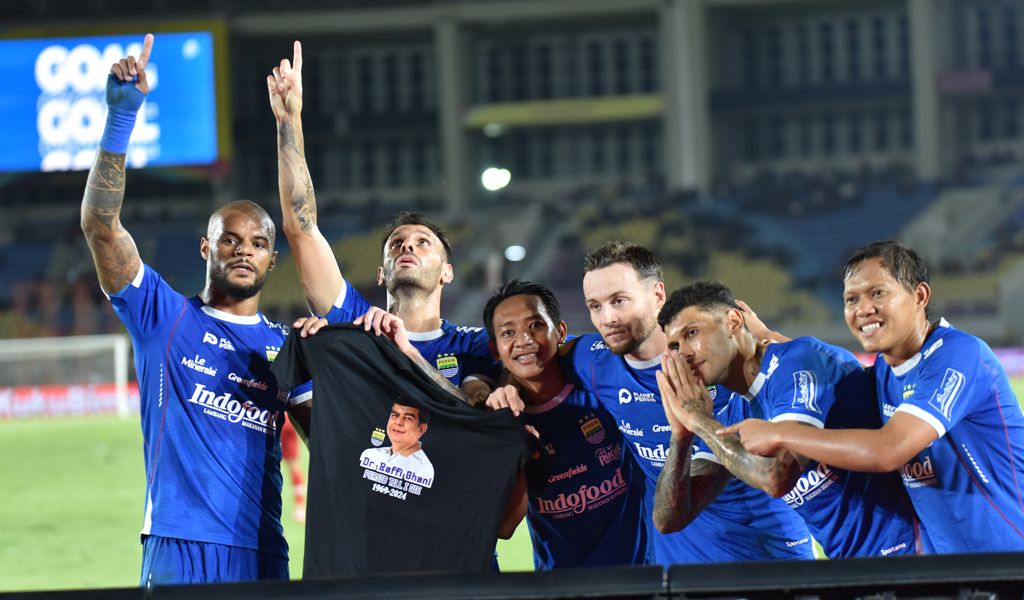 Persib Juara Paruh Musim, Hodak: yang Terpenting Juara di Bulan Mei Nanti