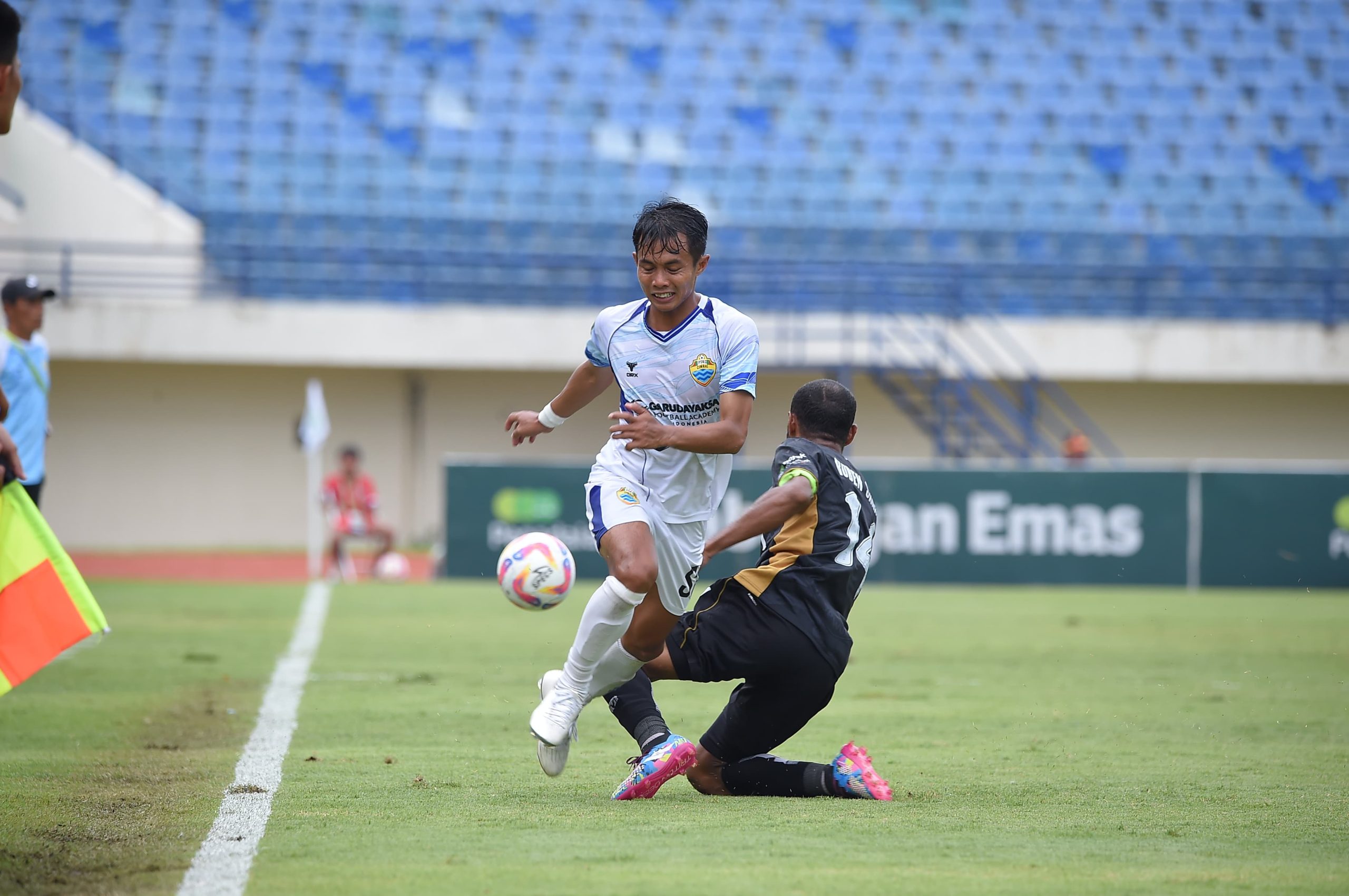 PSKC Kalah Tipis dari Bhayangkara FC, Drama Satu Gol dan Kartu Merah