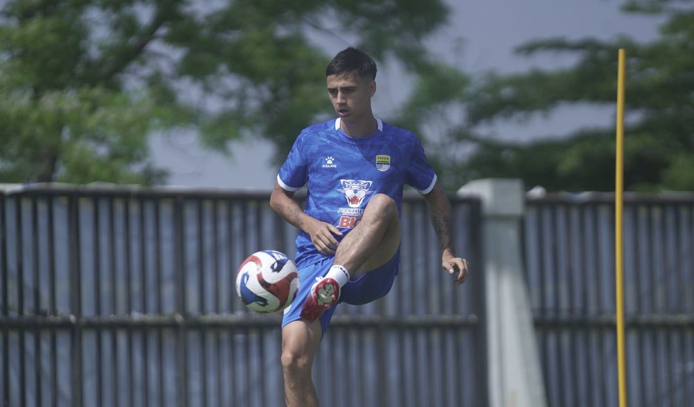 Persib Menikmati Kemenangan, Kini Fokus Hadapi Persita