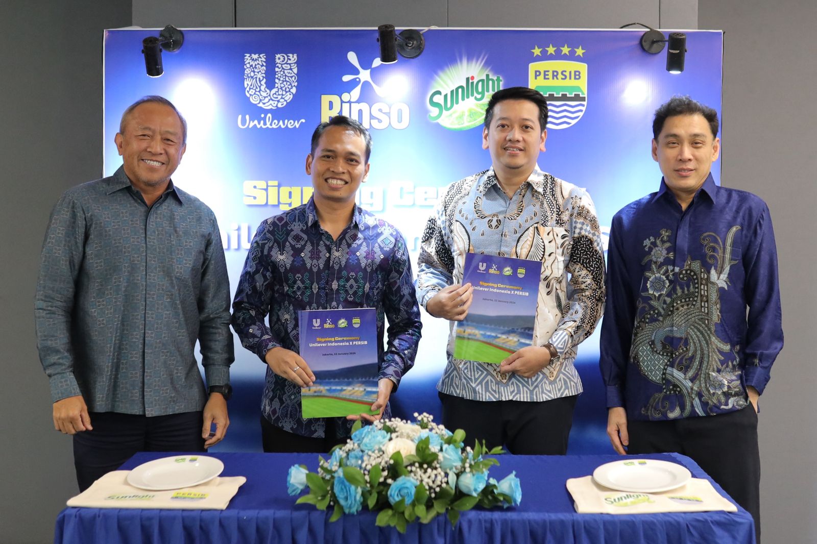 Rinso dan Sunlight Resmi Jalin Kemitraan Strategis dengan PERSIB