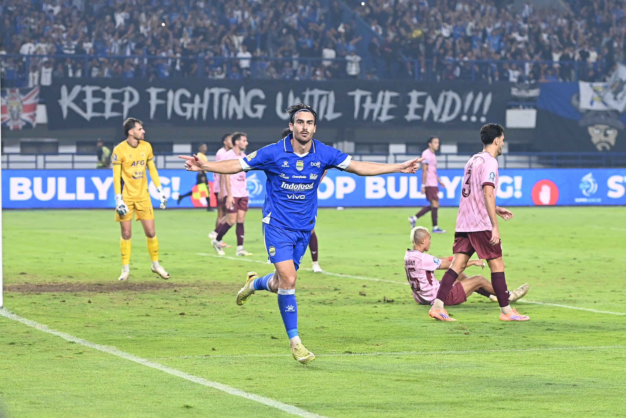 Bungkam Persik 3-0, Maung Bandung Dipastikan Berlebaran di Puncak Klasemen!