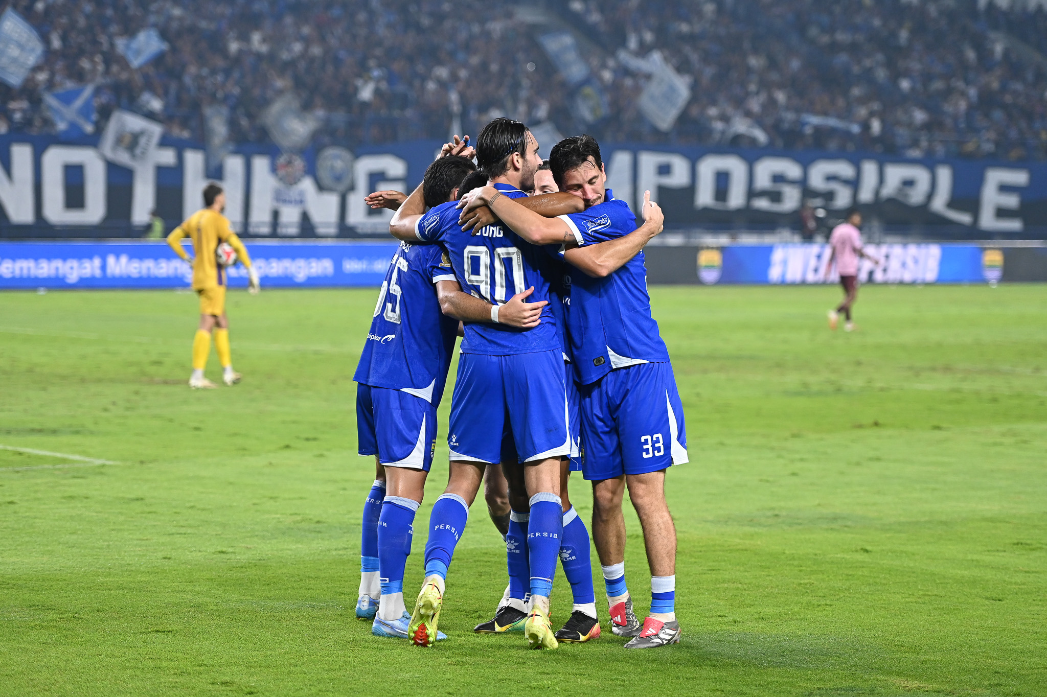 Manajemen Jamin ‘Transfer Ban’ FIFA Tak Pengaruhi Operasional dan Rencana Belanja Pemain Persib