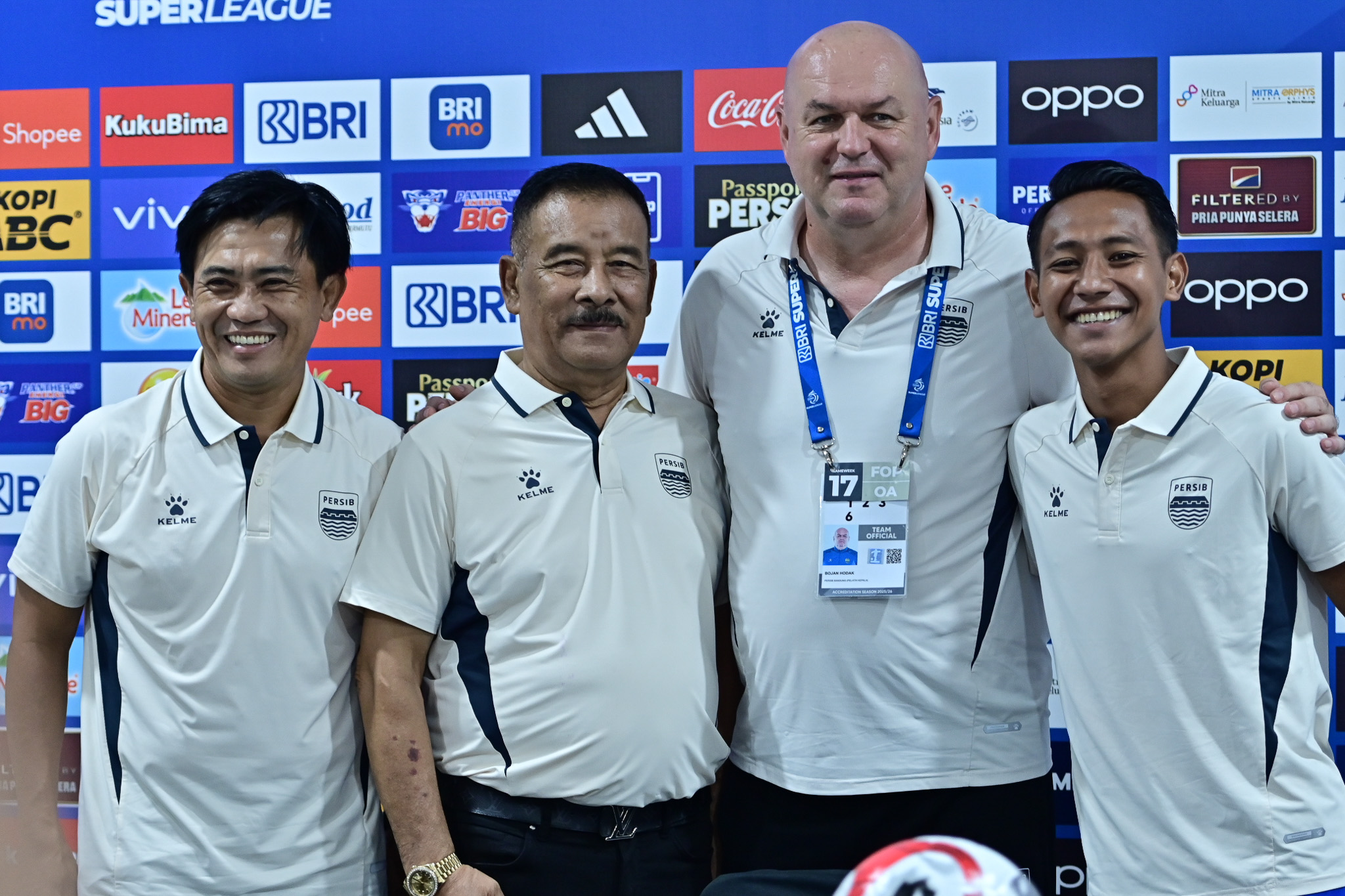 Hadapi Laga Tunda Kontra Borneo FC, Umuh Muchtar Tekankan Pentingnya Semangat Juang Pemain PERSIB