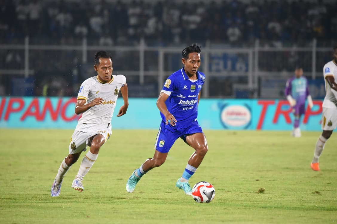 REMONTADA DAHSYAT DI LAMPUNG! PERSIB Mengamuk dan Rebut Kembali Takhta Klasemen